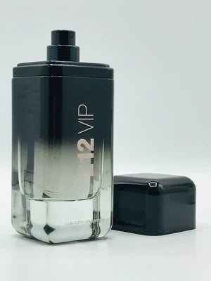 Carolina Herrera - 212 VIP Black Perfume ©