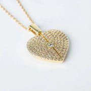 Elegant gold open close heart necklace